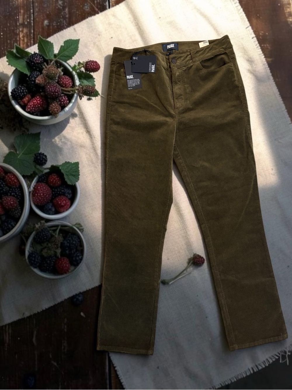 PAIGE Cindy Dark Brushed Olive Fine Wale Corduroy Jeans ~ NWT ~ size 31 - Picture 10 of 12